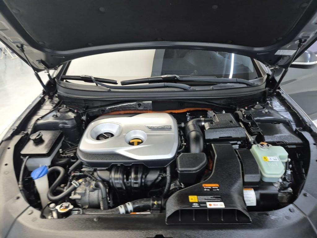 HYUNDAI Sonata - Vista 5