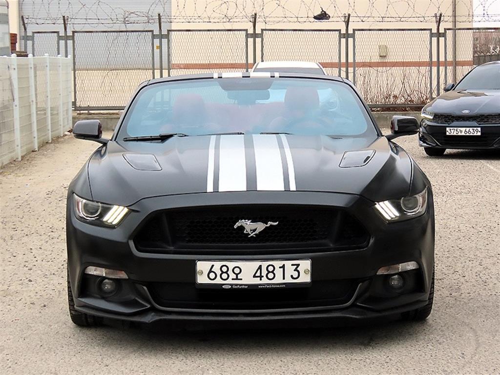 Ford Mustang - Vista 5