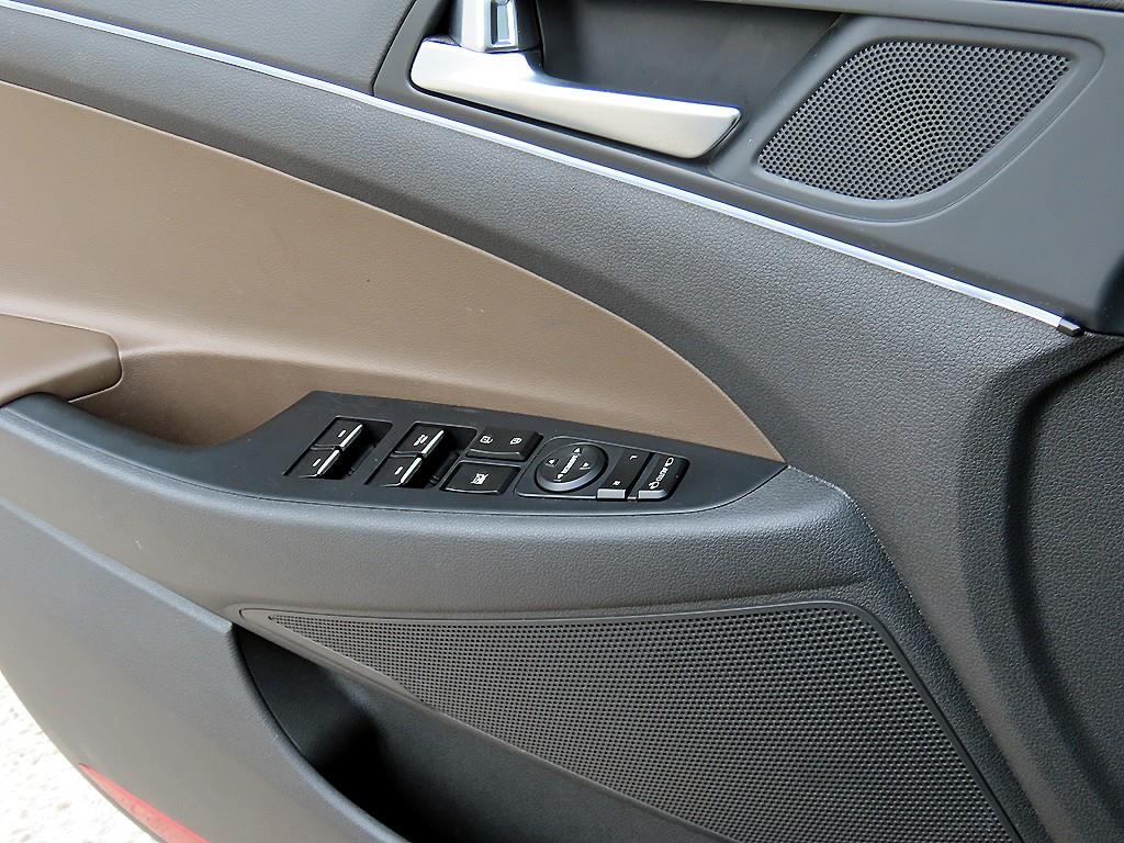 HYUNDAI Tucson - Vista 11