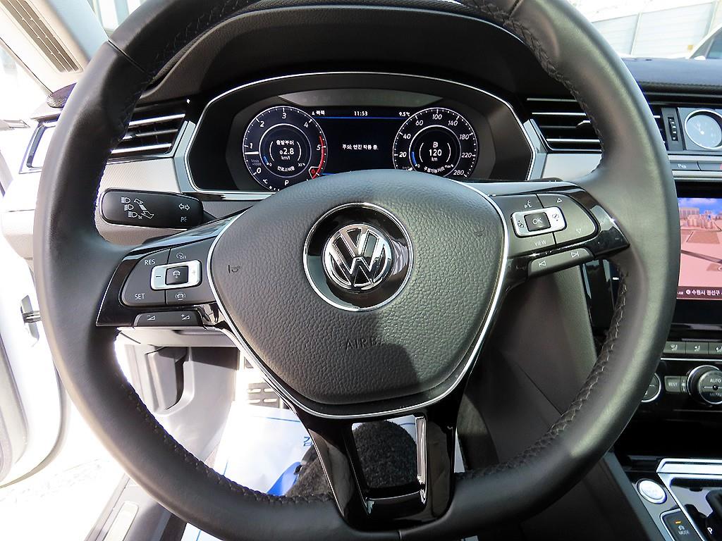 Volkswagen Arteon - Vista 8