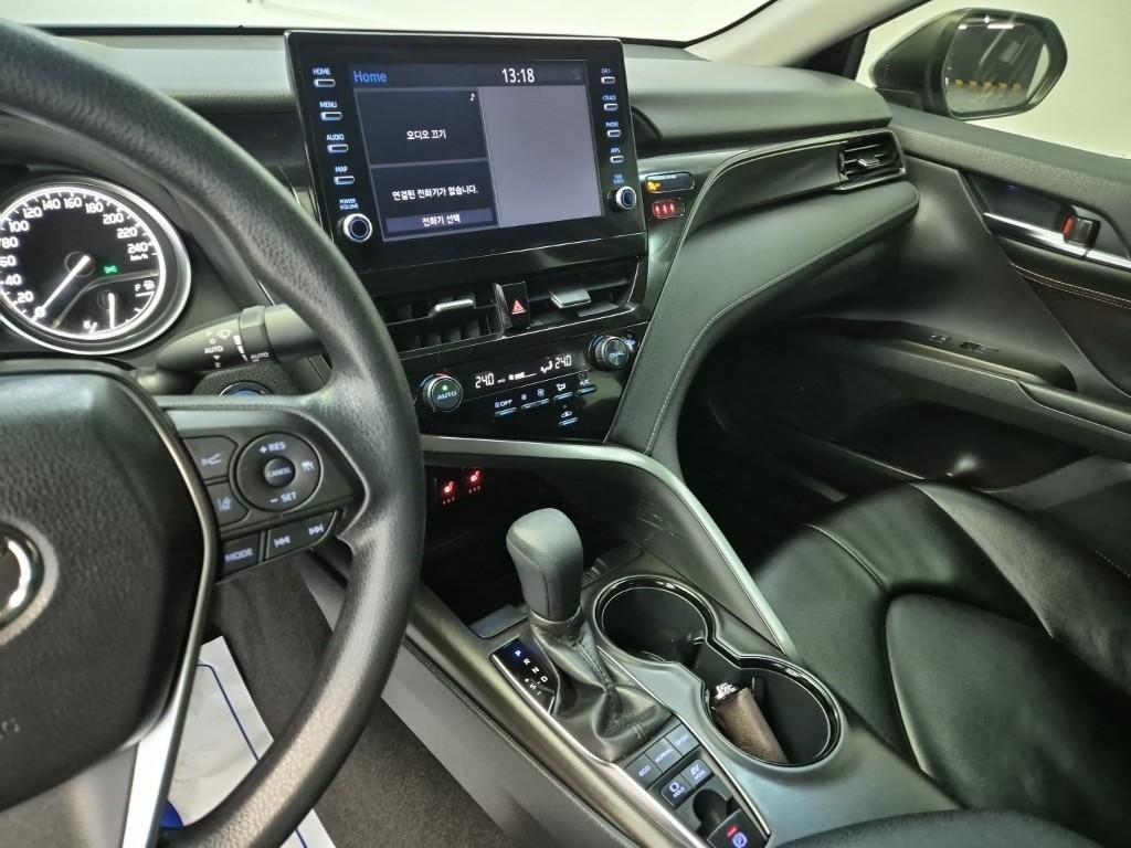 Toyota Camry - Vista 10