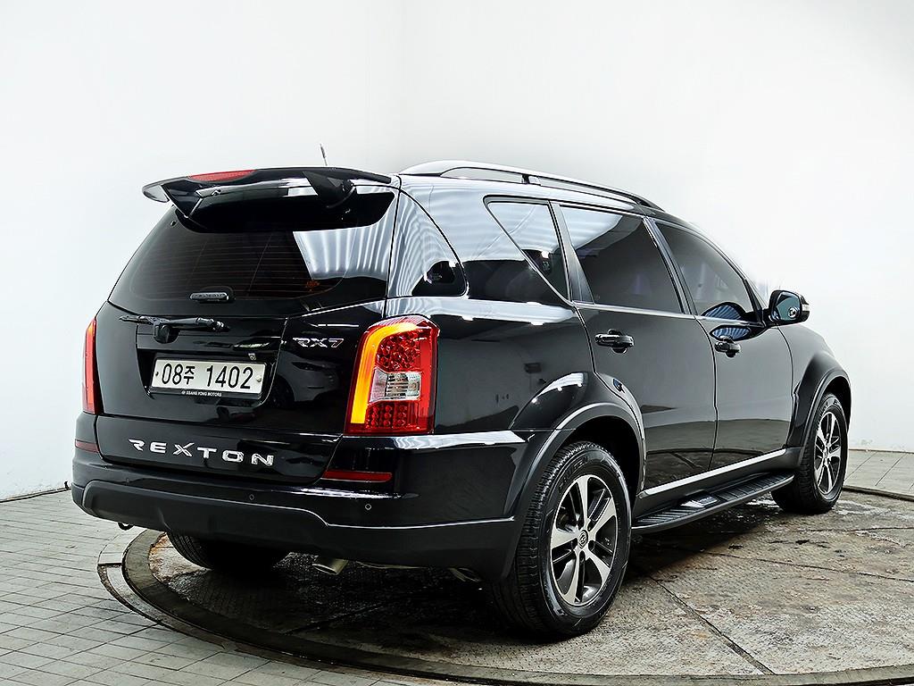 Ssangyong Rexton - Vista 7