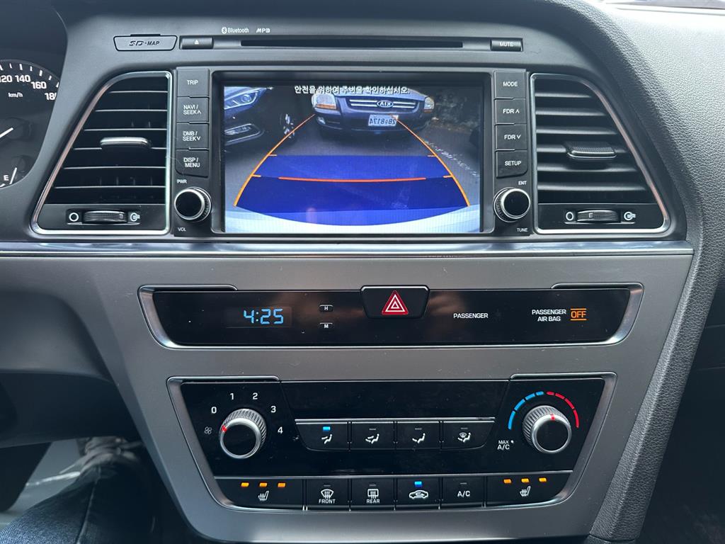 HYUNDAI Sonata - Vista 11