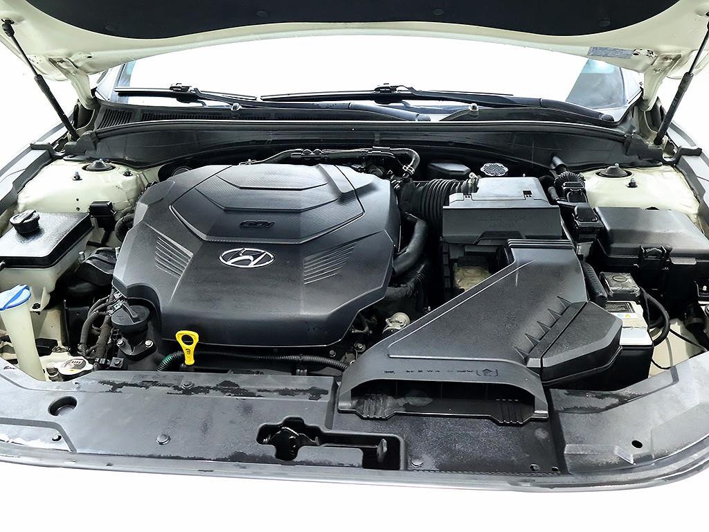 HYUNDAI Grandeur 2017 Blanco - Importación desde Corea - HF Imports Iquique - Foto 7