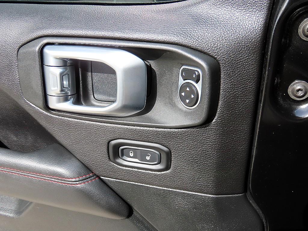 Jeep Wrangler - Vista 11