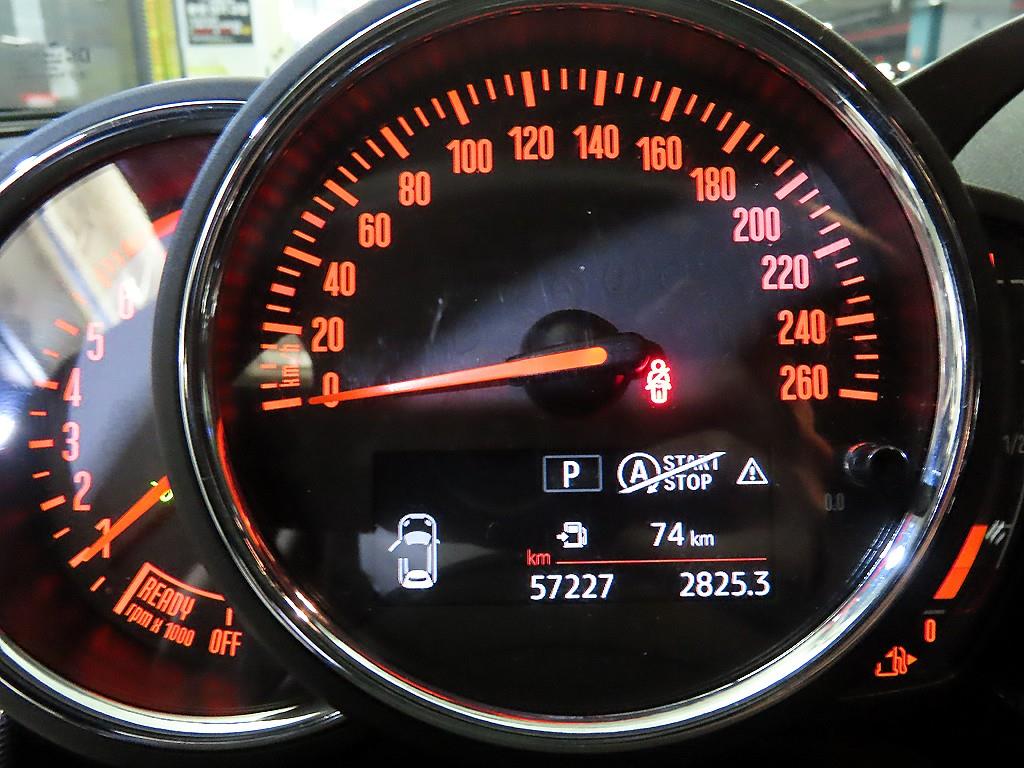 Mini Clubman - Vista 9