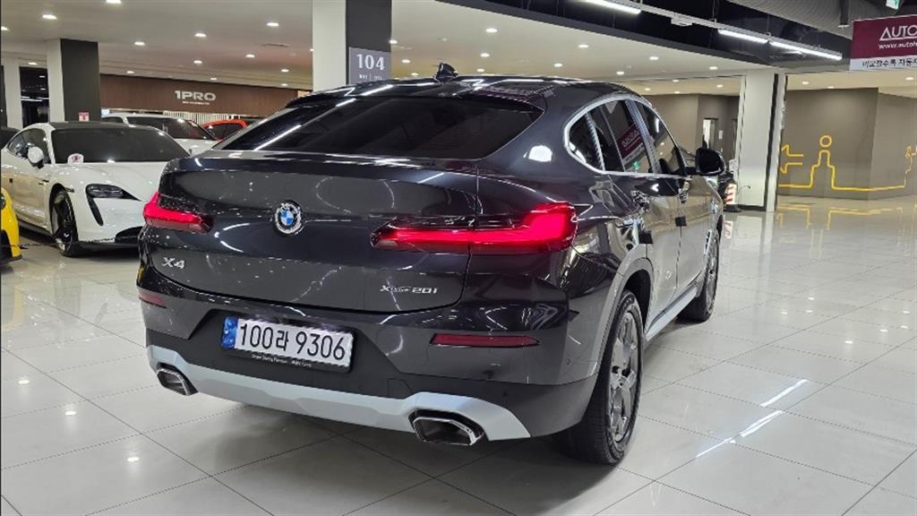 BMW X4 - Vista 6