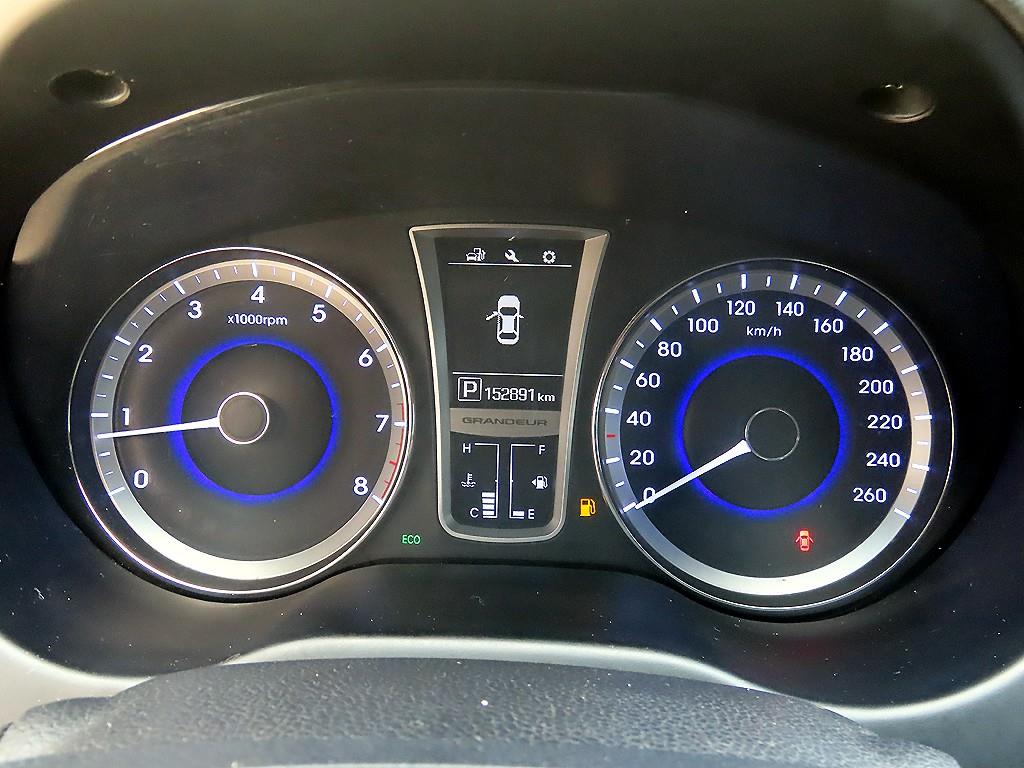 HYUNDAI Grandeur - Vista 9