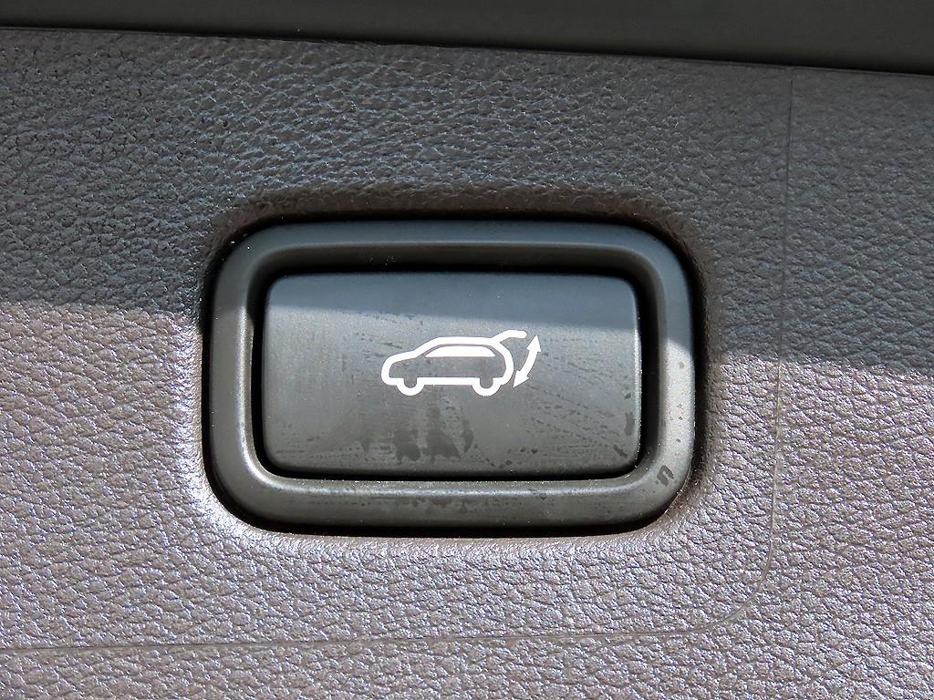 HYUNDAI Tucson 2018 Gris - Importación desde Corea - HF Imports Iquique - Foto 18