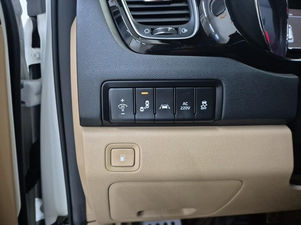 KIA Carnival 2019 Blanco - Importación desde Corea - HF Imports Iquique - Foto 17