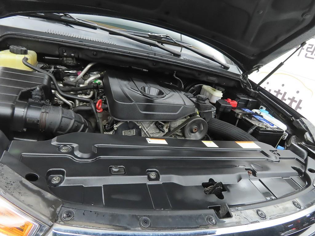 Ssangyong Korando 2015 Negro - Importación desde Corea - HF Imports Iquique - Foto 19