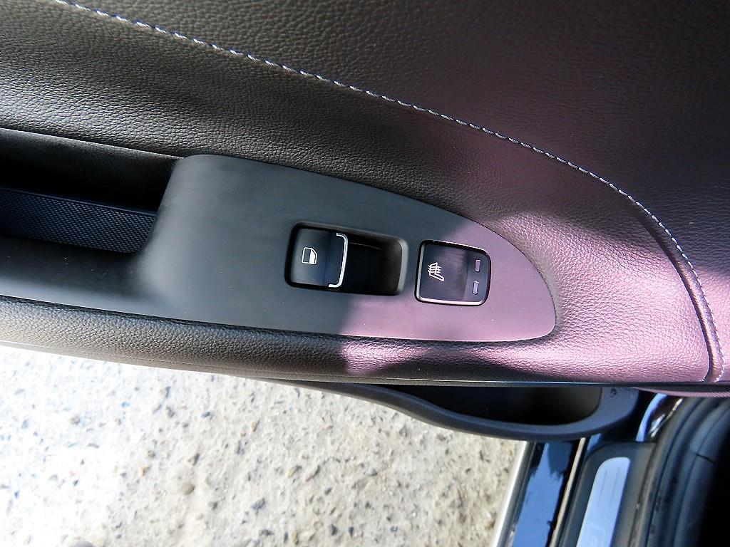 HYUNDAI Grandeur 2017 Negro - Importación desde Corea - HF Imports Iquique - Foto 17