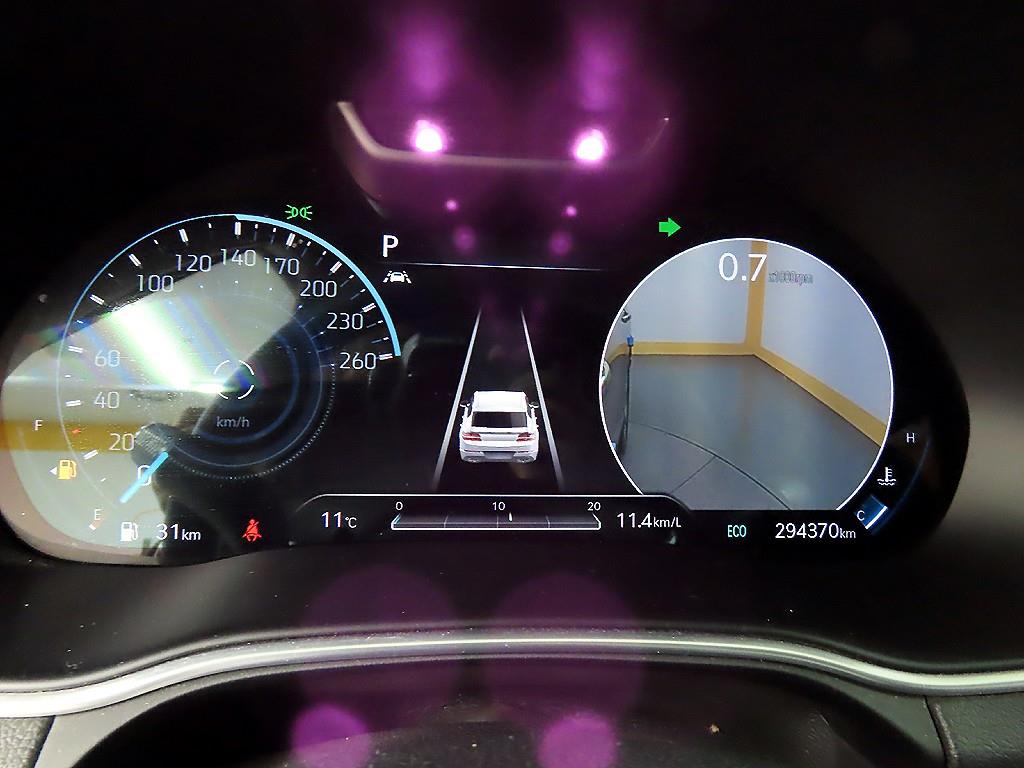 Genesis GV80 - Vista 8