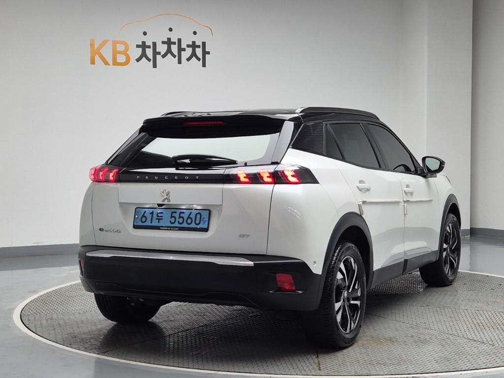 Peugeot 2008 - Vista 4