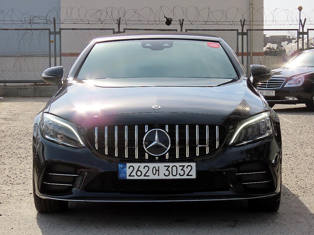 Mercedes Benz C Class 2019 Negro - Importación desde Corea - HF Imports Iquique - Foto 1