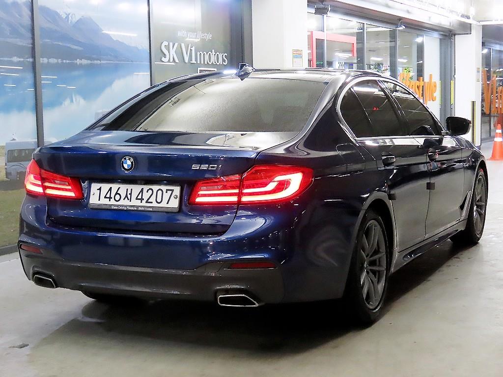 BMW 5 Series - Vista 4