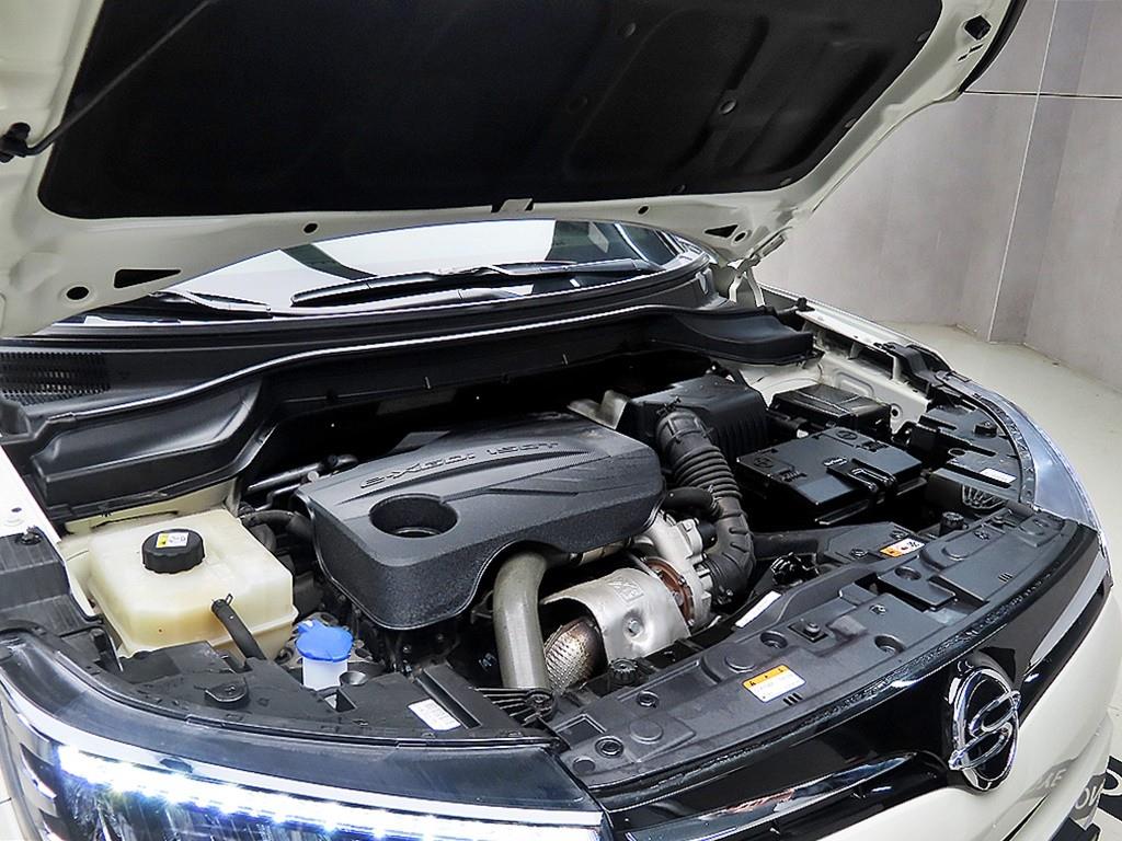 Ssangyong Tivoli 2021 Blanco - Importación desde Corea - HF Imports Iquique - Foto 18