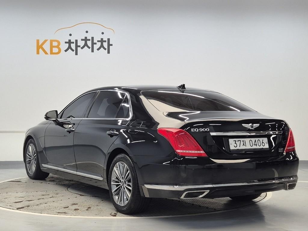 Genesis EQ900 - Vista 2