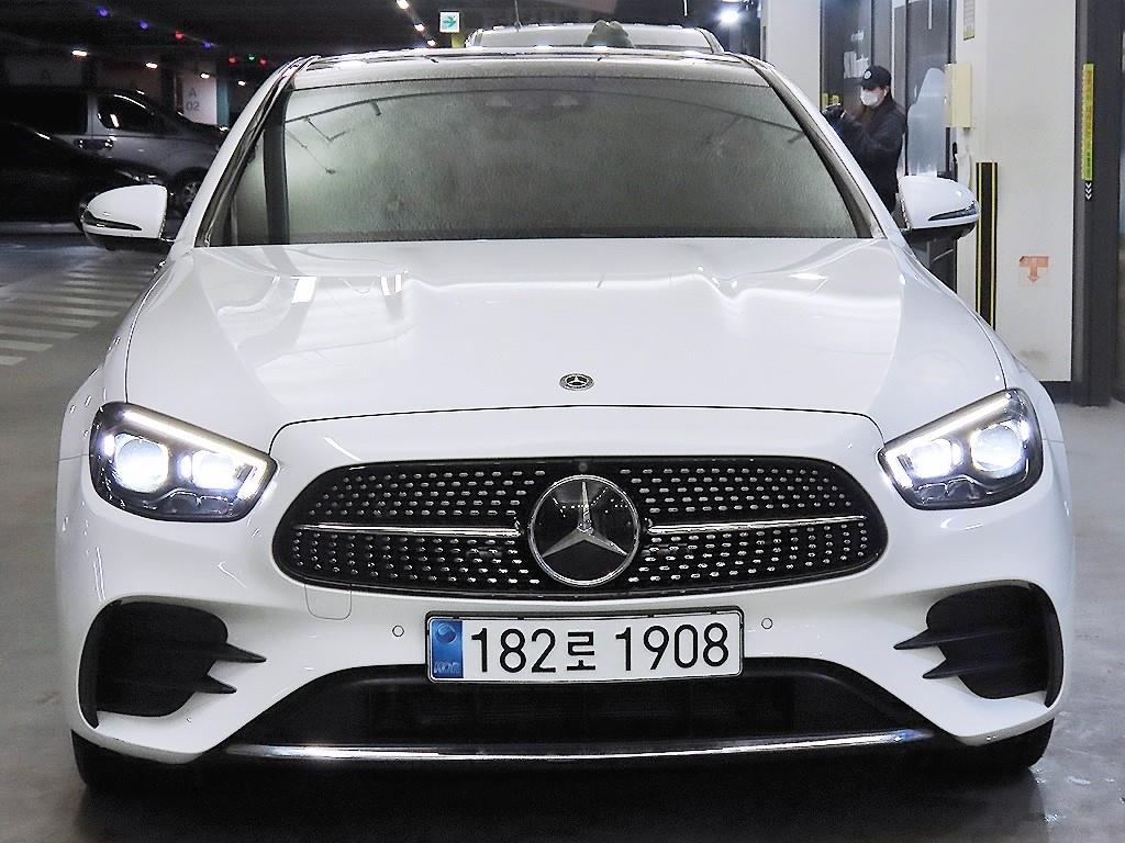 Mercedes Benz E class - Vista 2