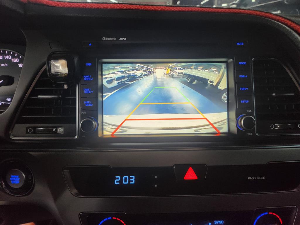 HYUNDAI Sonata - Vista 9