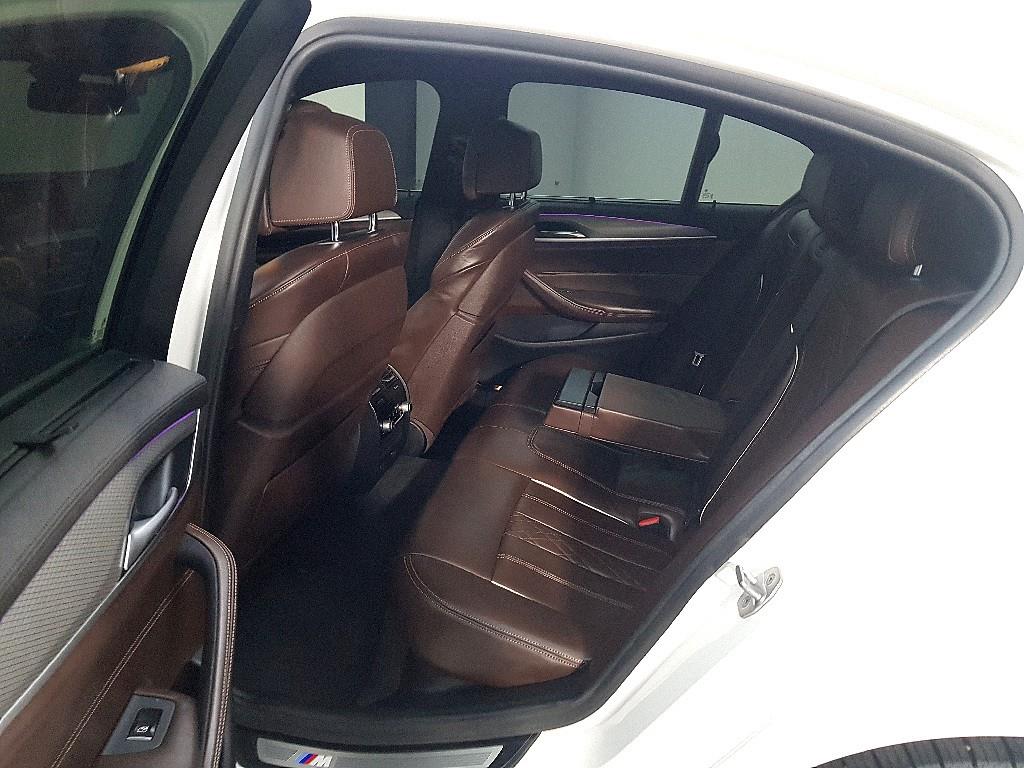 BMW 5 Series - Vista 9