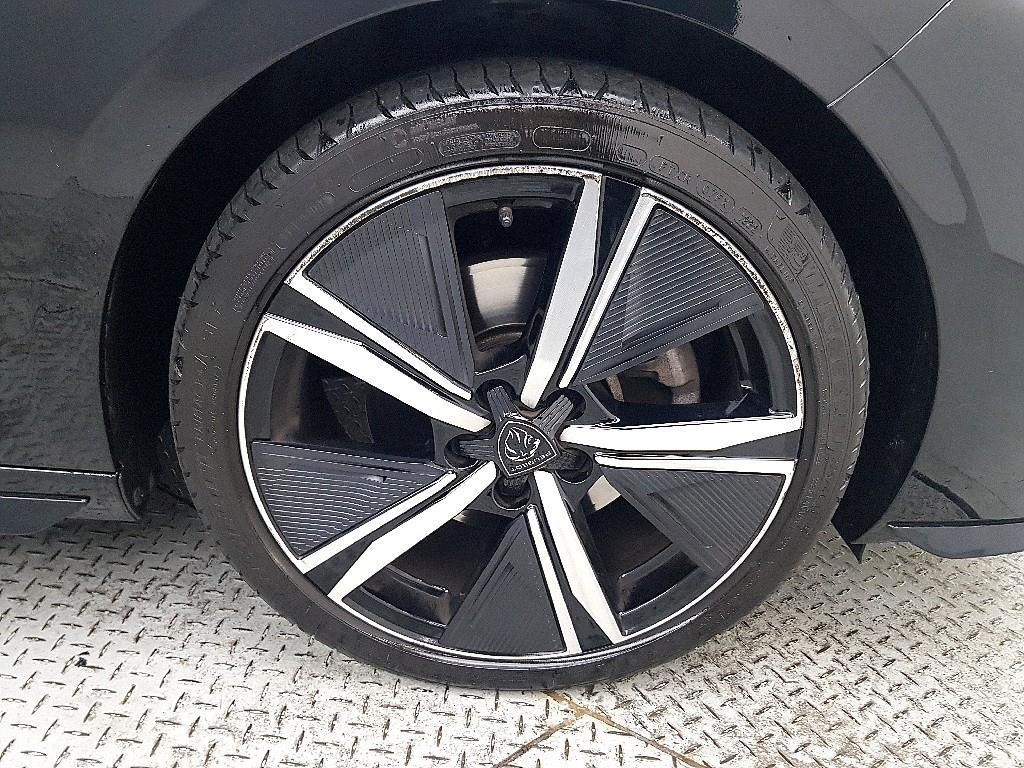 Peugeot 308 2022 Negro - Importación desde Corea - HF Imports Iquique - Foto 20