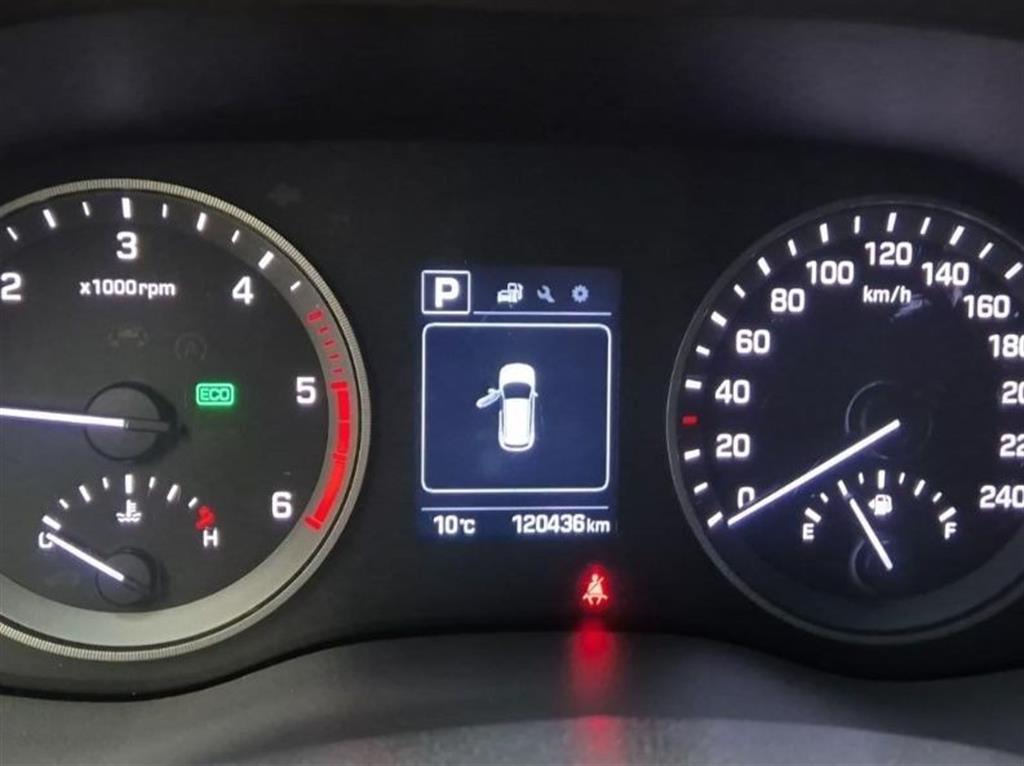 HYUNDAI Tucson - Vista 6