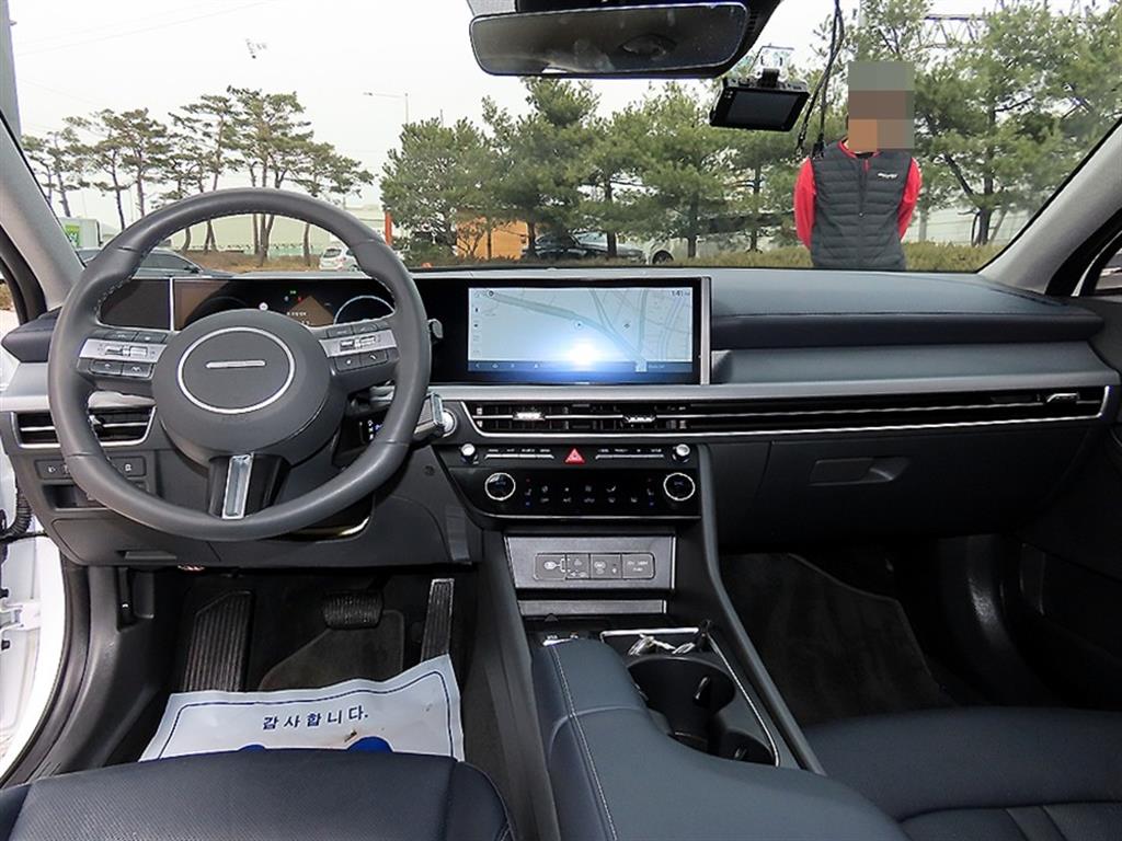 HYUNDAI Sonata - Vista 7