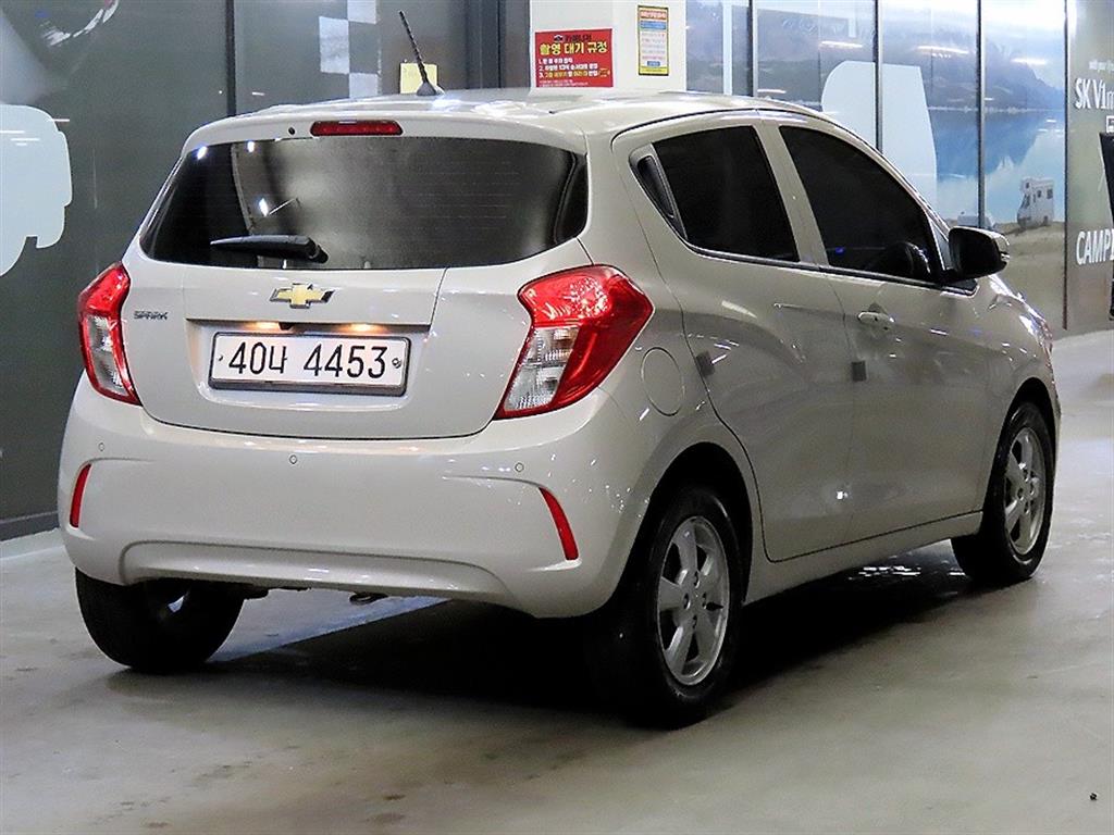 Chevrolet Spark - Vista 4