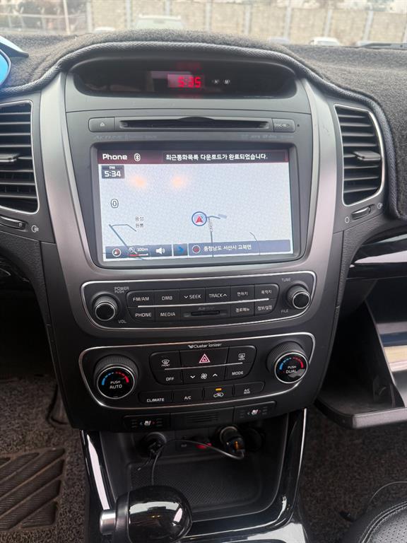 KIA Sorento - Vista 9