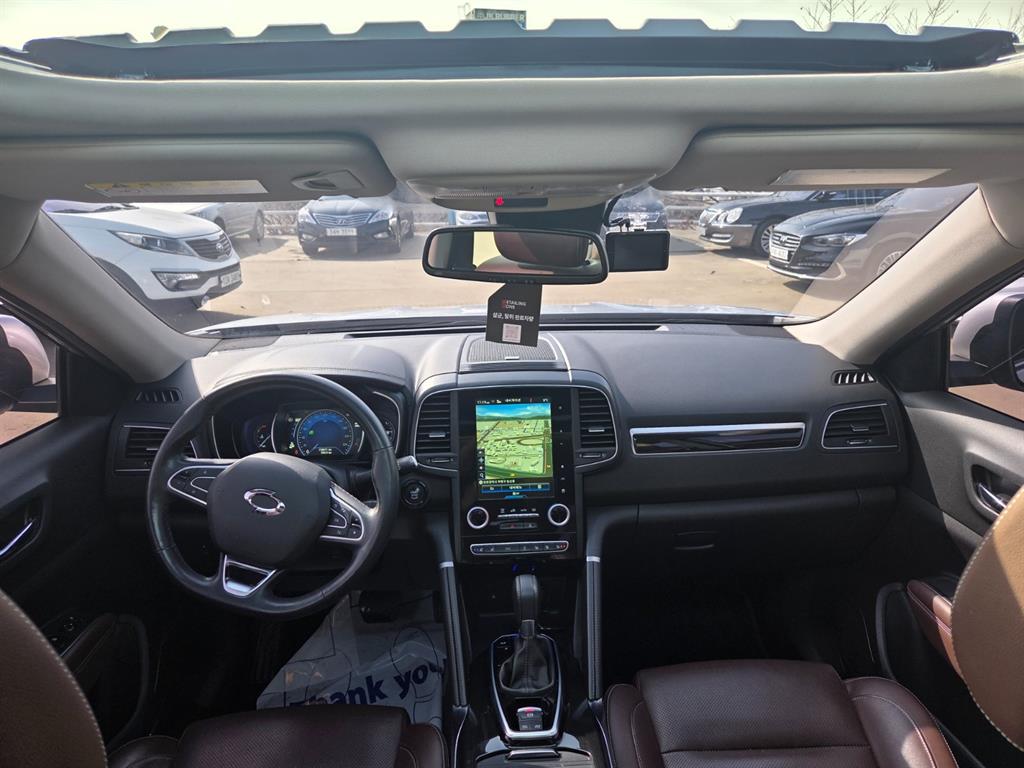 SAMSUNG QM6 - Vista 6