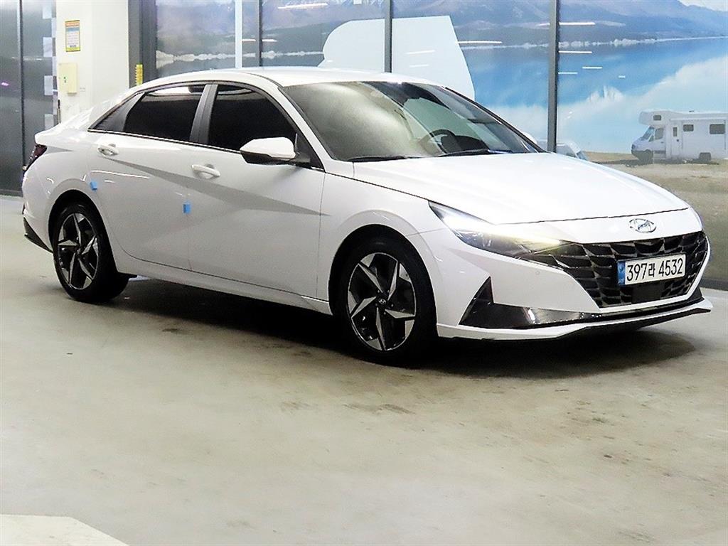 HYUNDAI Avante 2022 Blanco - Importación desde Corea - HF Imports Iquique - Foto 1