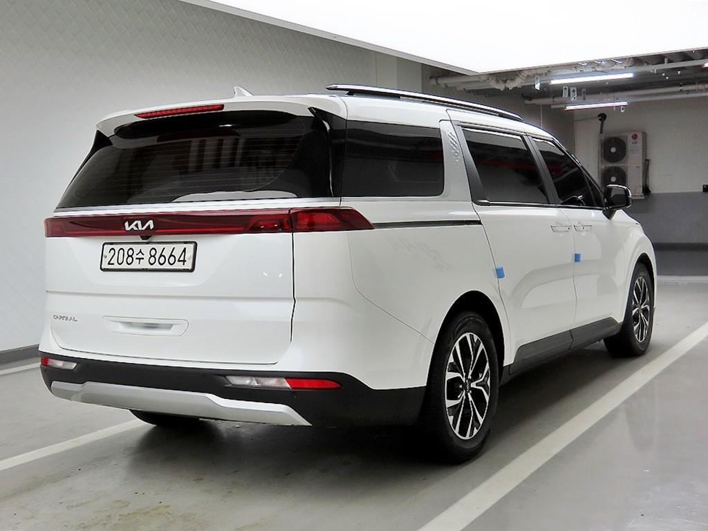 KIA Carnival - Vista 4