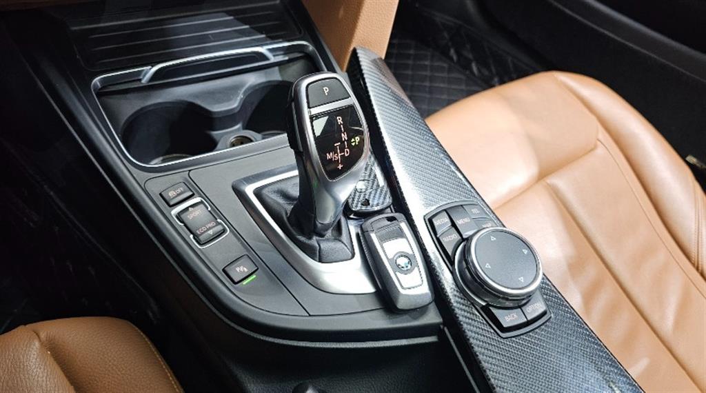 BMW 4 Series - Vista 9