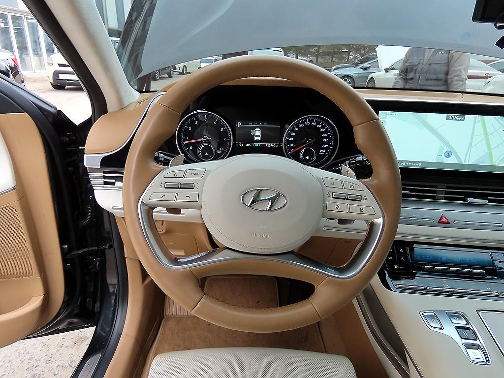 HYUNDAI Grandeur - Vista 8