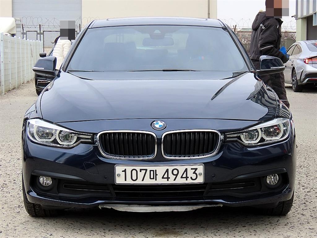 BMW 3 series 2017 Azul - Importación desde Corea - HF Imports Iquique - Foto 1
