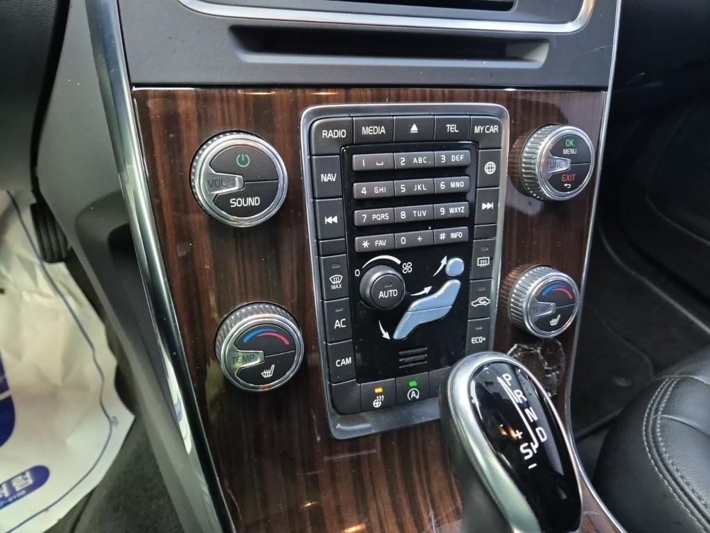 Volvo S60 2018 Blanco - Importación desde Corea - HF Imports Iquique - Foto 17