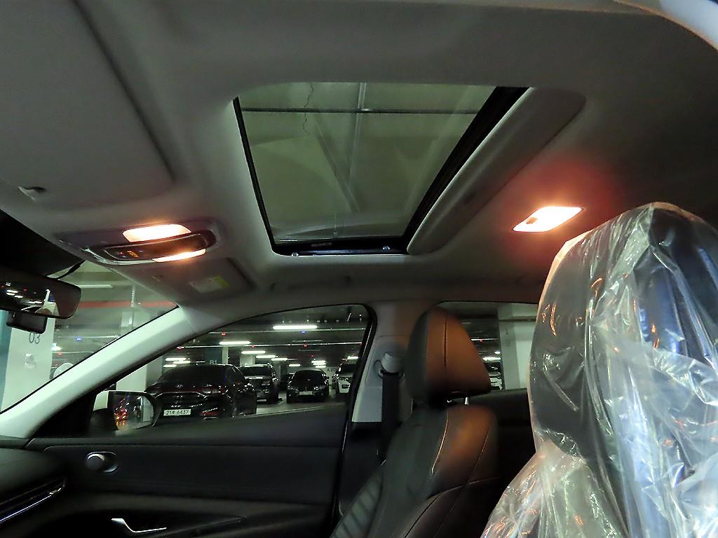 HYUNDAI Avante 2021 - Importación desde Corea - HF Imports Iquique - Foto 18