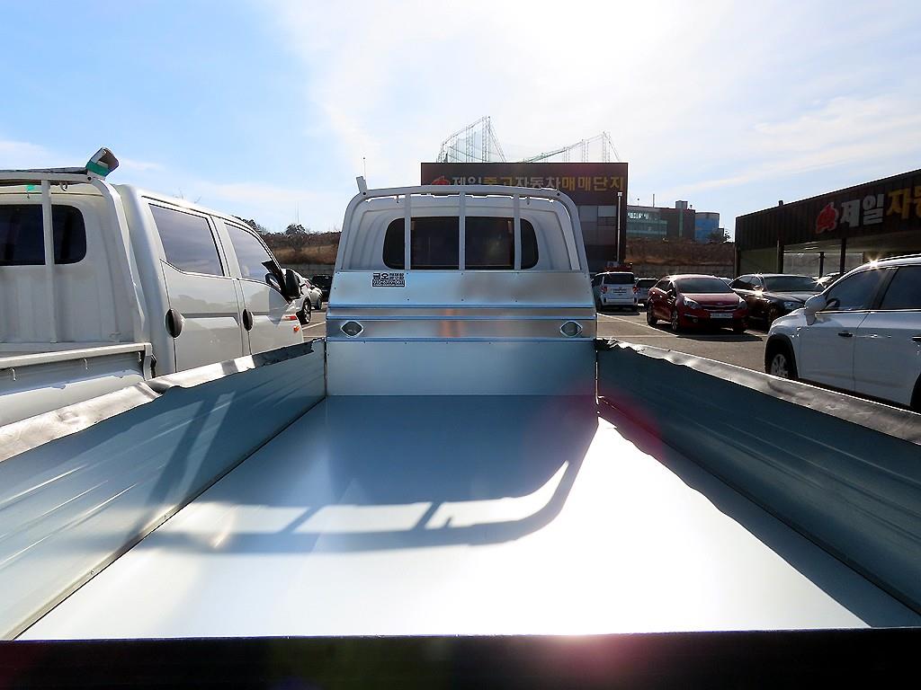 Small Truck Cargo (small) - Vista 4