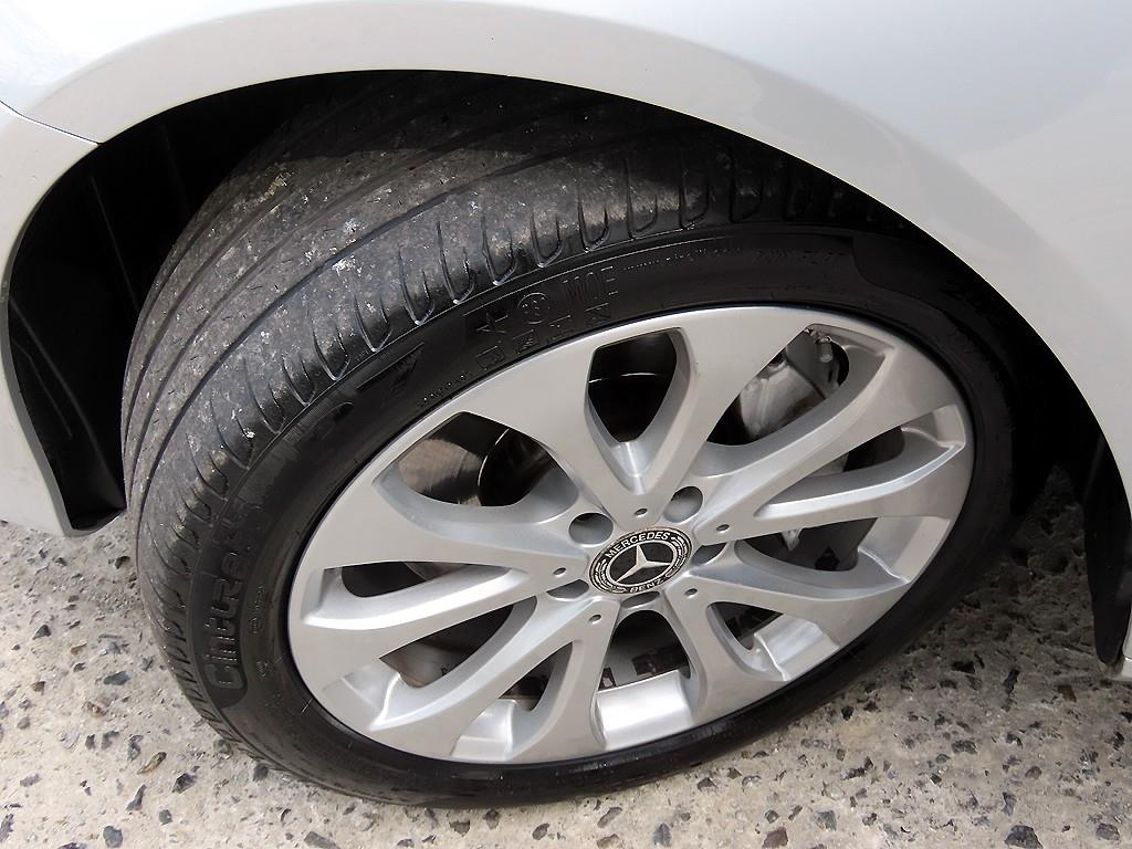 Mercedes Benz E class 2018 Plateado - Importación desde Corea - HF Imports Iquique - Foto 20