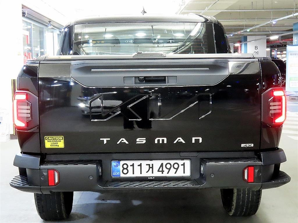 KIA Tasman - Vista 5