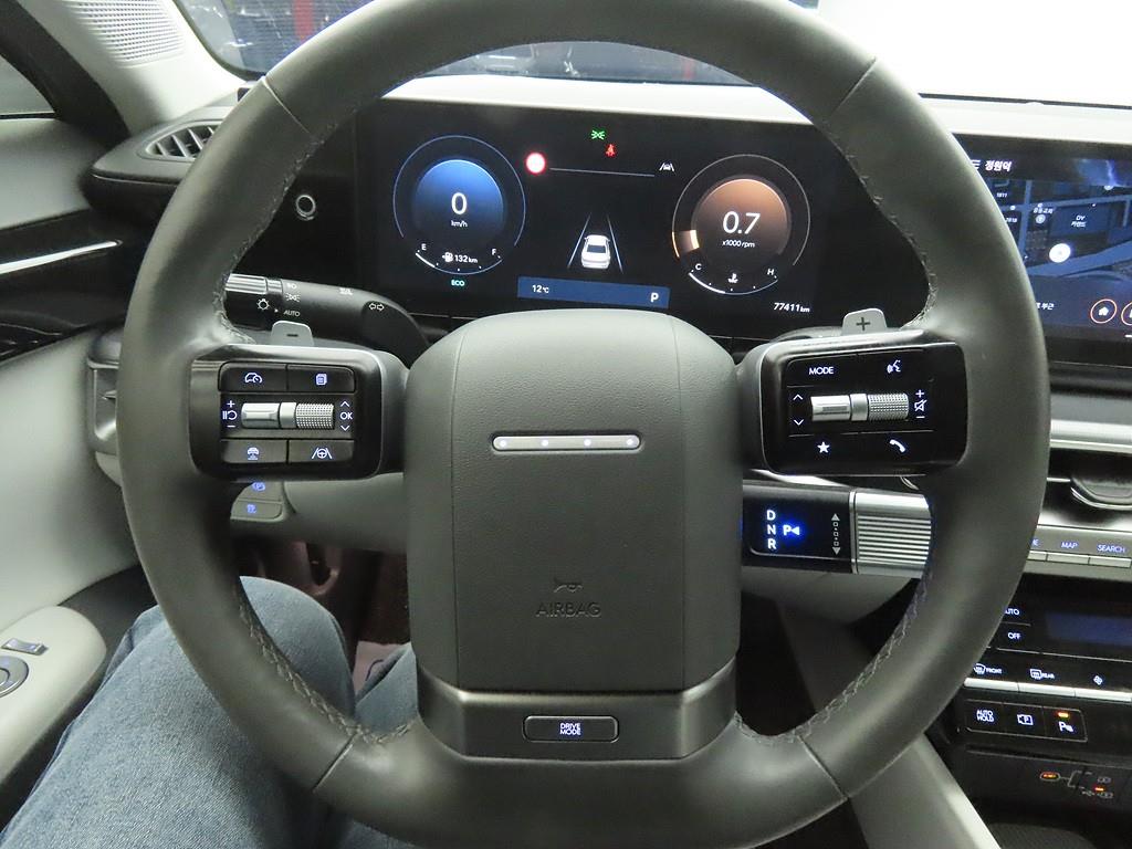 HYUNDAI Grandeur - Vista 8