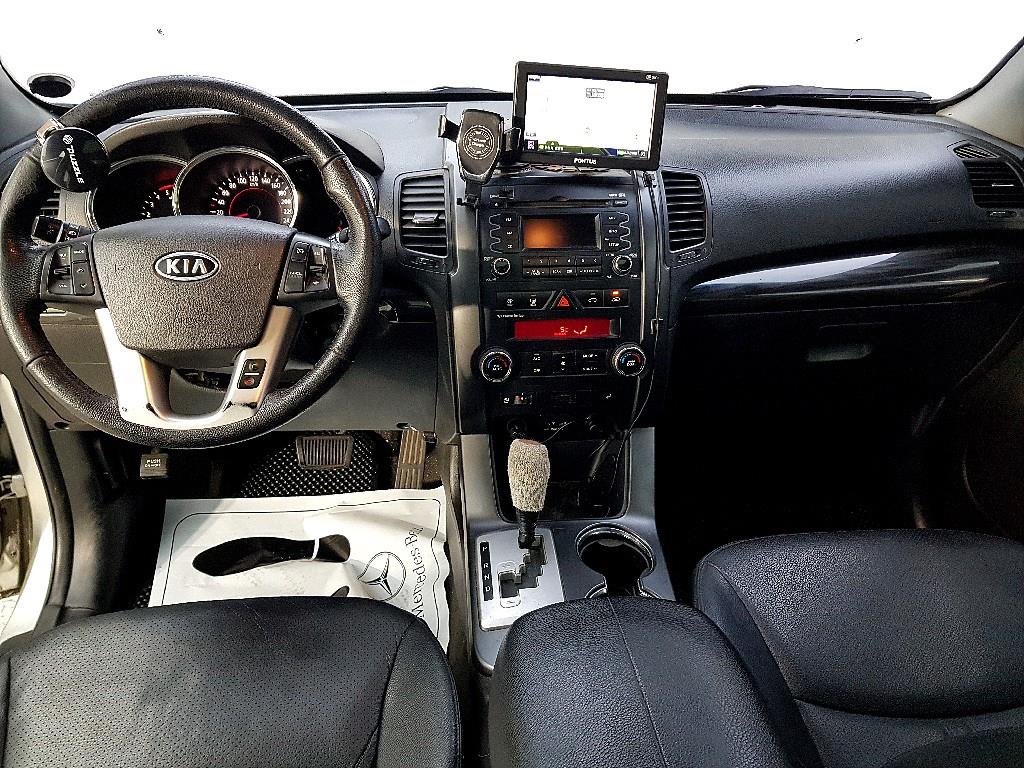 KIA Sorento - Vista 5