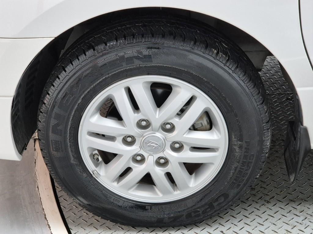 HYUNDAI Starex 2016 Blanco - Importación desde Corea - HF Imports Iquique - Foto 20