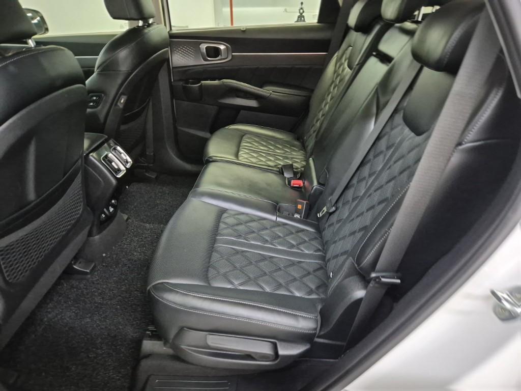 KIA Sorento - Vista 12