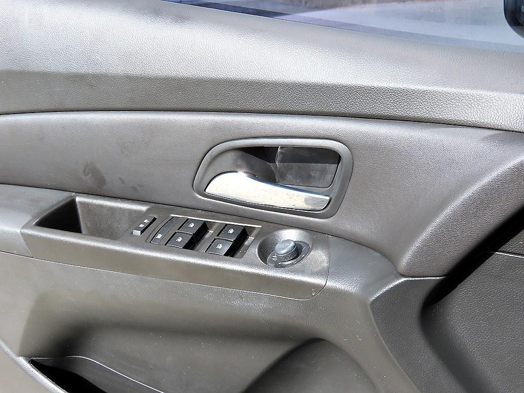 Chevrolet Cruise - Vista 11