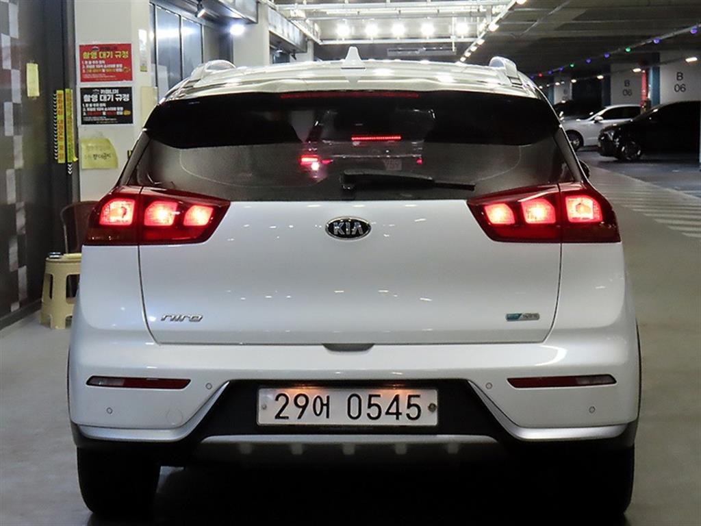 KIA Niro - Vista 5