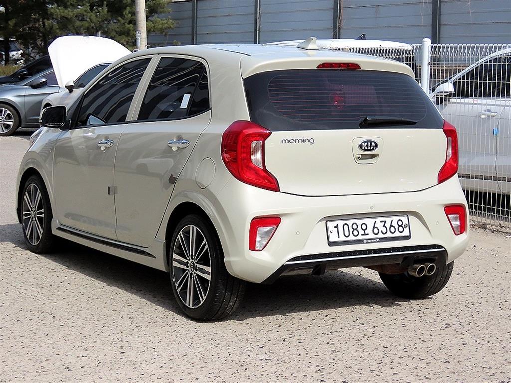 KIA Morning - Vista 3