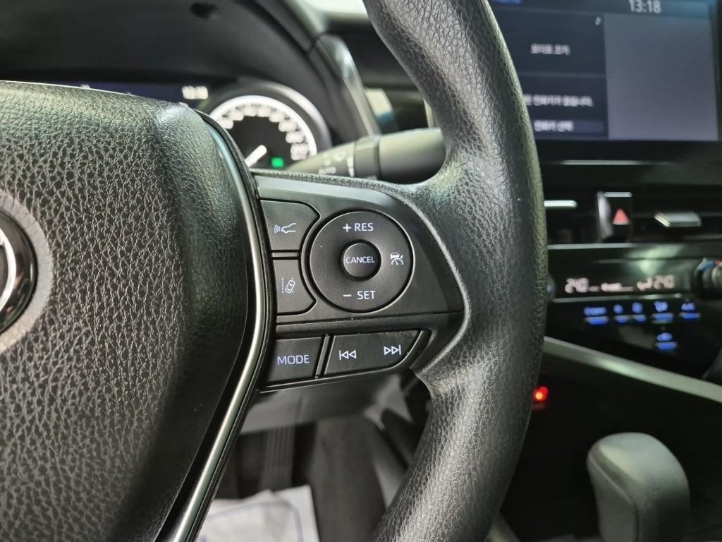 Toyota Camry 2022 Café - Importación desde Corea - HF Imports Iquique - Foto 14