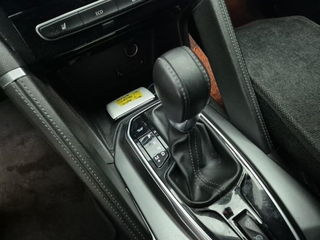 SAMSUNG QM6 - Vista 12